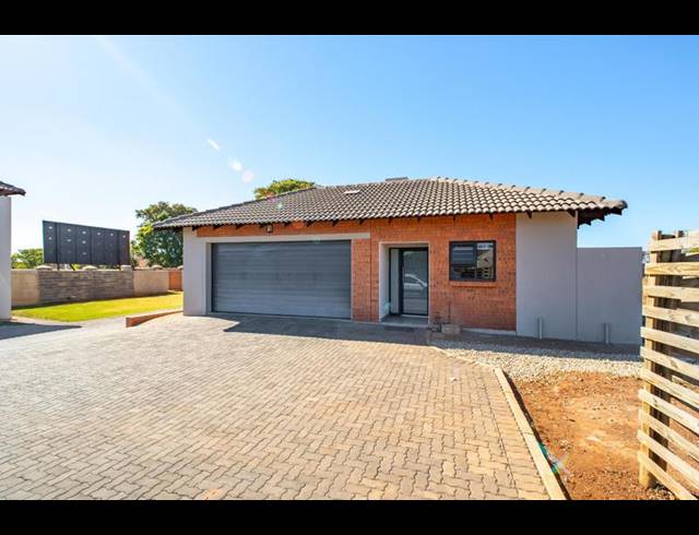 3 BEDROOM TOWNHOUSE FOR SALE IN MONTANA